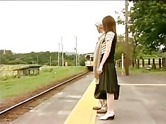 Amore giapponese dalla stazione... f70